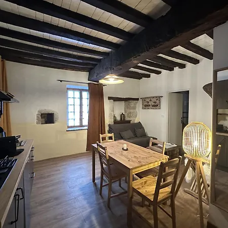 Chateau De La Mothe - Hugues De Payns Holiday home Vicq (Allier)